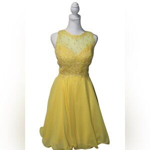Yellow short dress size large Poly usa brand homecoming, graduation, spring
